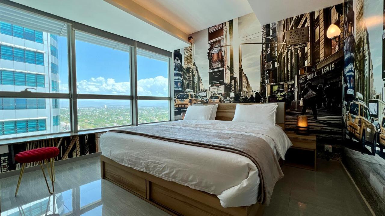Centaurus Apartment City View Three Beds 伊斯兰堡 外观 照片