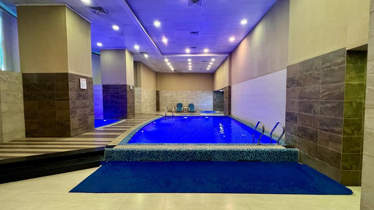 Centaurus Apartment City View Three Beds 伊斯兰堡 外观 照片