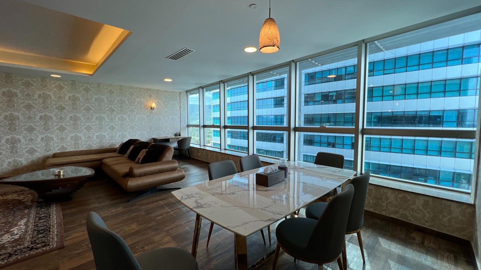 Centaurus Apartment City View Three Beds 伊斯兰堡 外观 照片