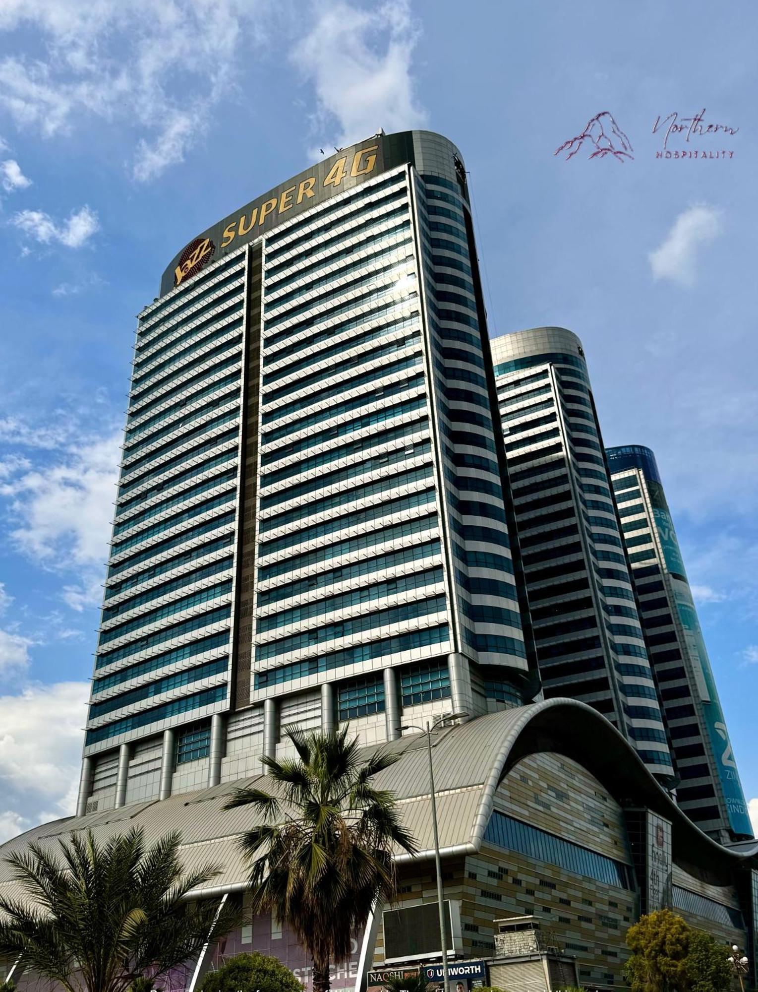 Centaurus Apartment City View Three Beds 伊斯兰堡 外观 照片