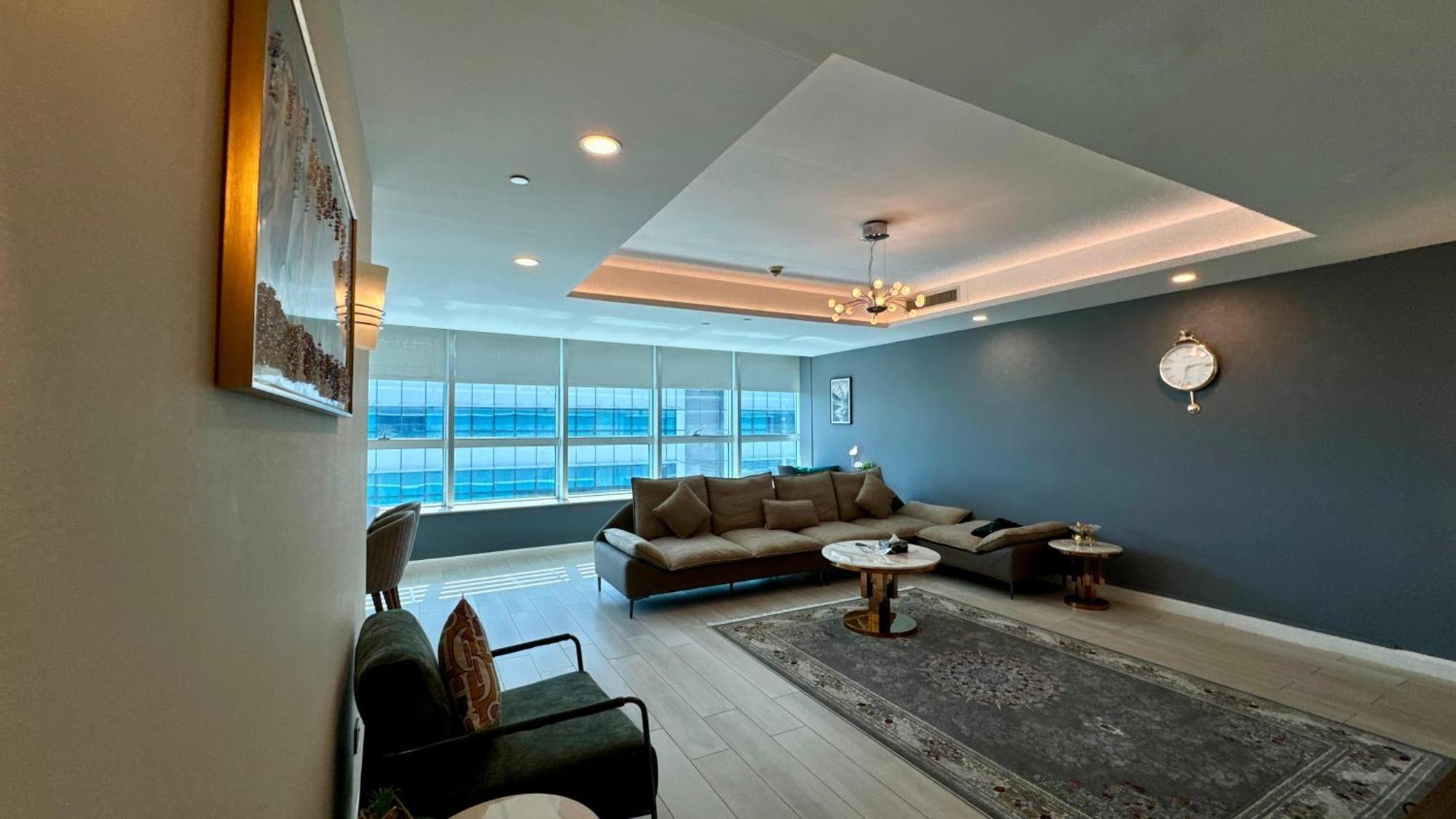 Centaurus Apartment City View Three Beds 伊斯兰堡 外观 照片