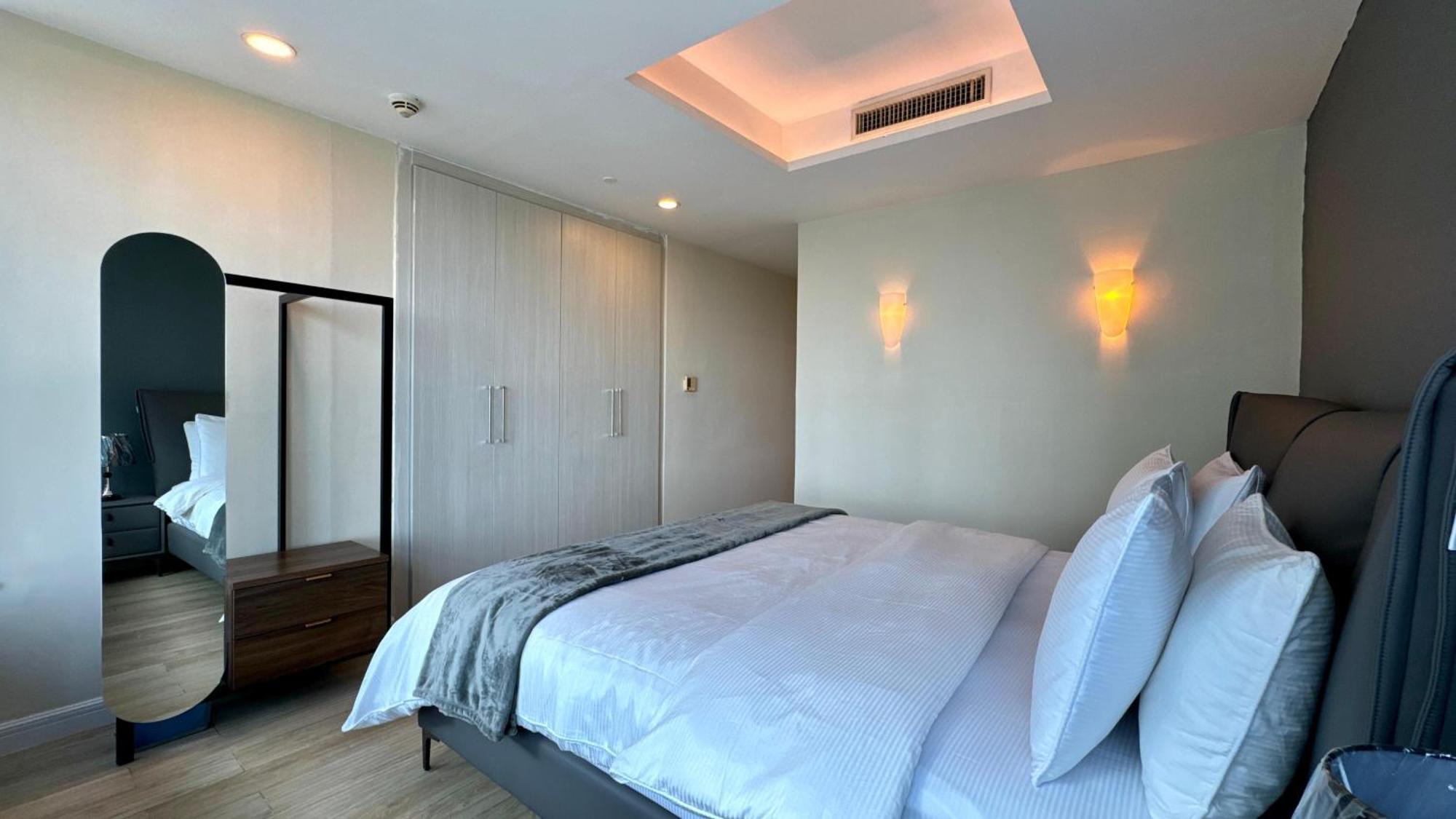 Centaurus Apartment City View Three Beds 伊斯兰堡 外观 照片